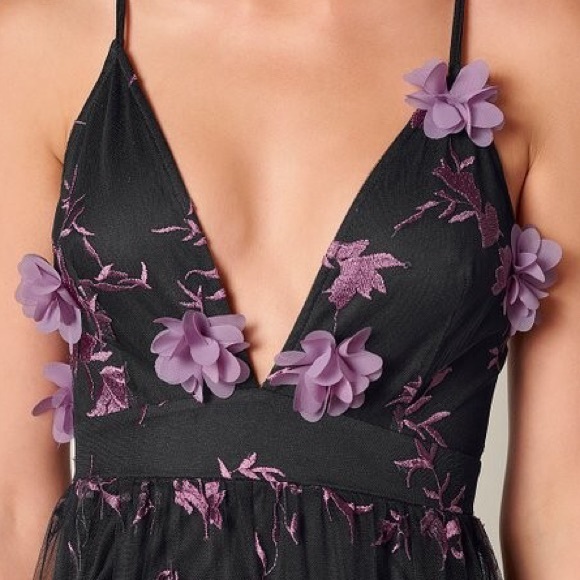 NWT - VENUS Floral 3-D Applique Mesh Layered Maxi Dress - Sz 8 - Picture 4 of 7